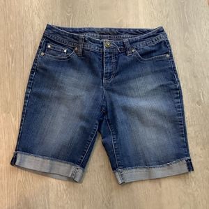 New Directions Jean Shorts Size 8P 🌞
